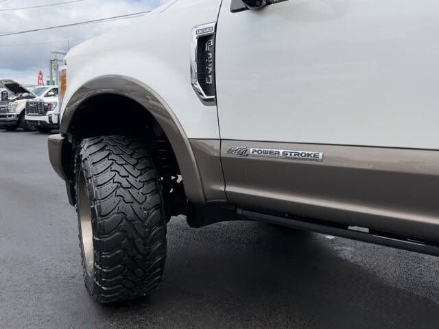 2017 Ford F-250 Image 24