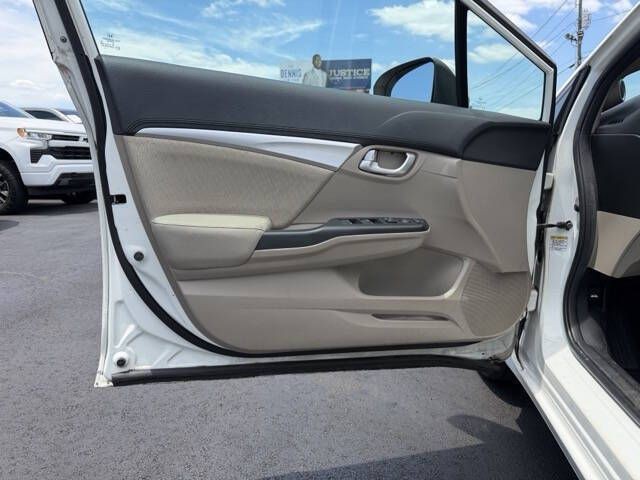 2014 Honda Civic Image 16