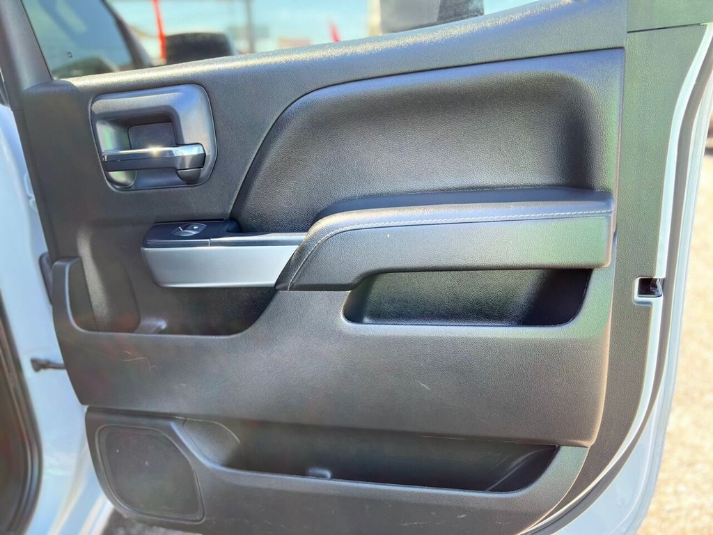 2018 Chevrolet Silverado 1500 Image 18