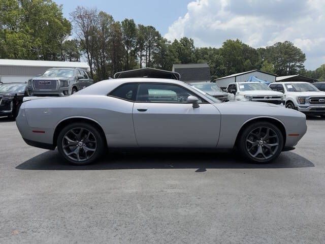 2018 Dodge Challenger Image 5