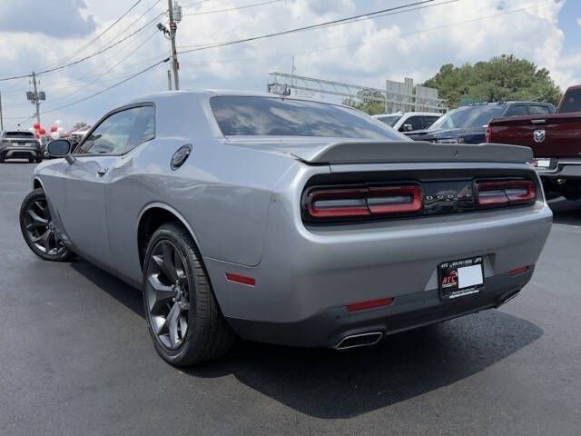 2018 Dodge Challenger Image 6