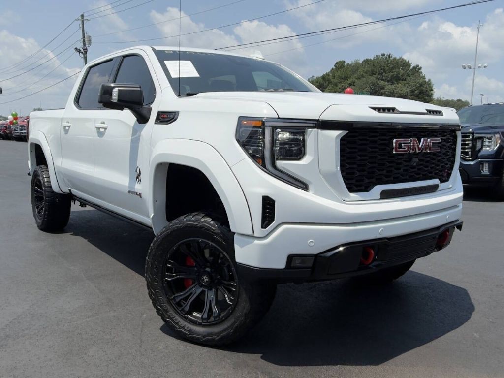2023 GMC Sierra Image 3