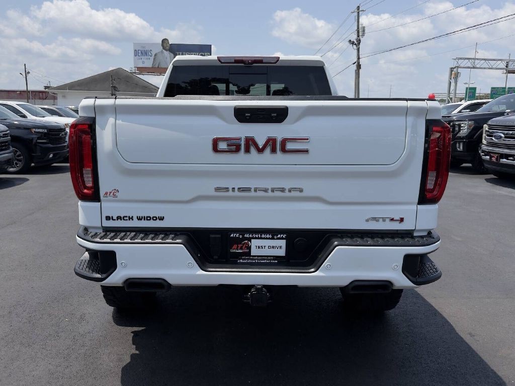 2023 GMC Sierra Image 7