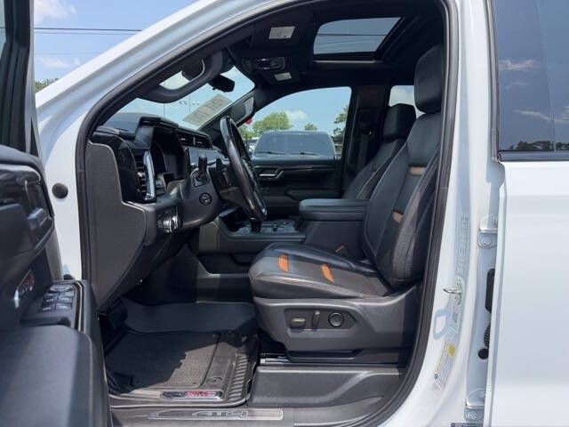 2023 GMC Sierra Image 9