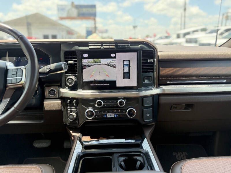 2024 Ford F-250 Image 18