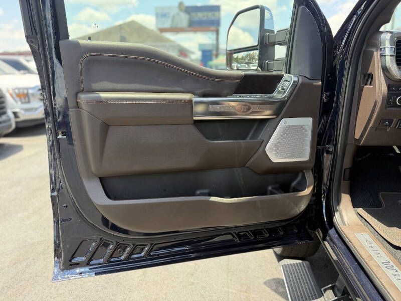 2024 Ford F-250 Image 21