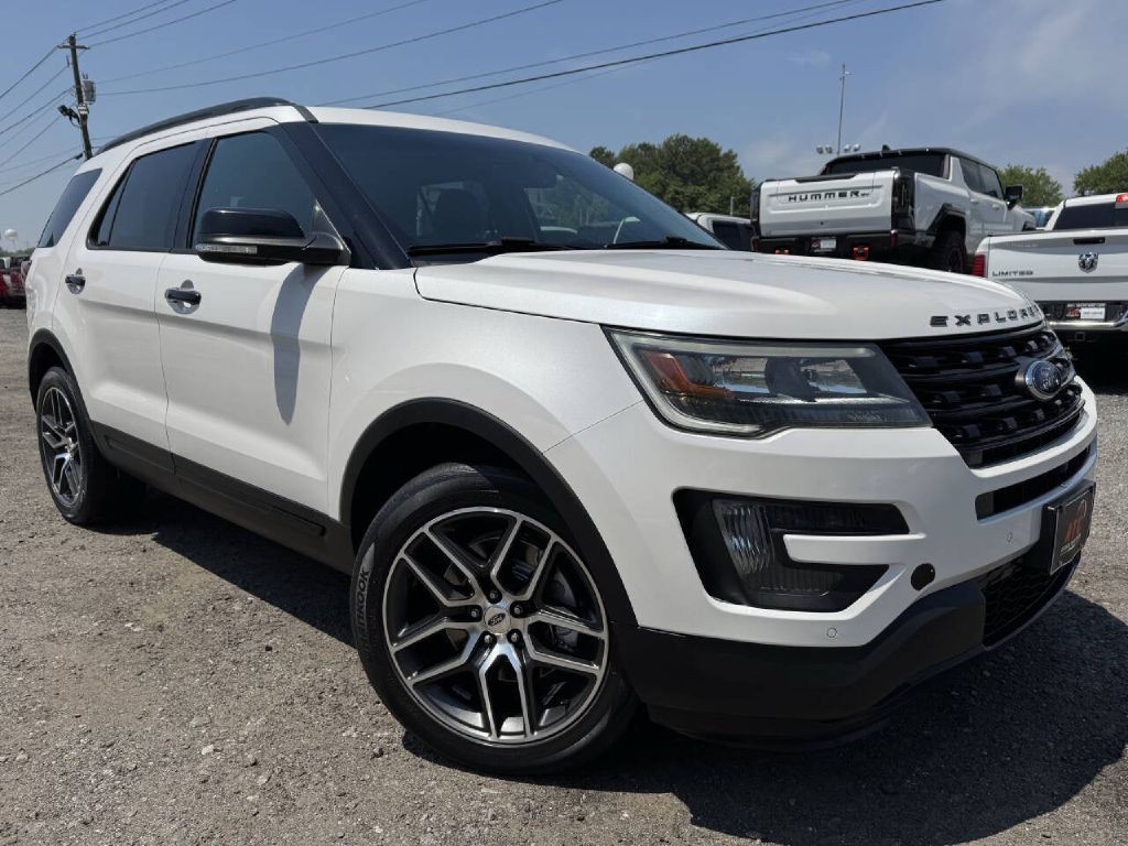 2016 Ford Explorer Image 4
