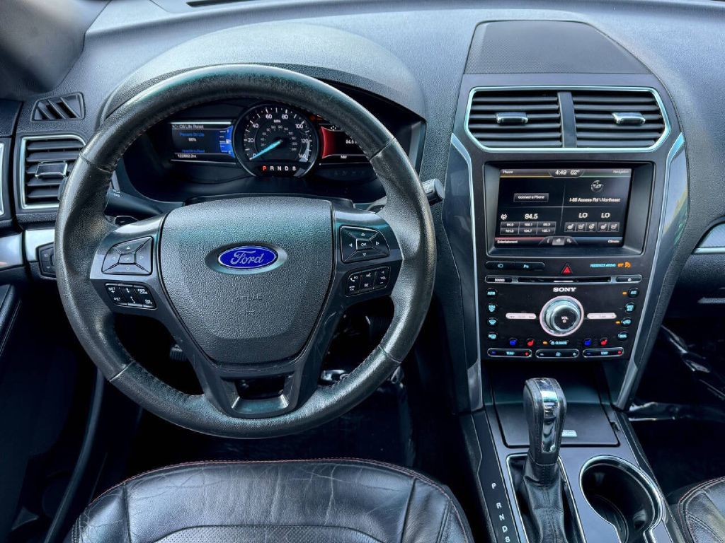 2016 Ford Explorer Image 24