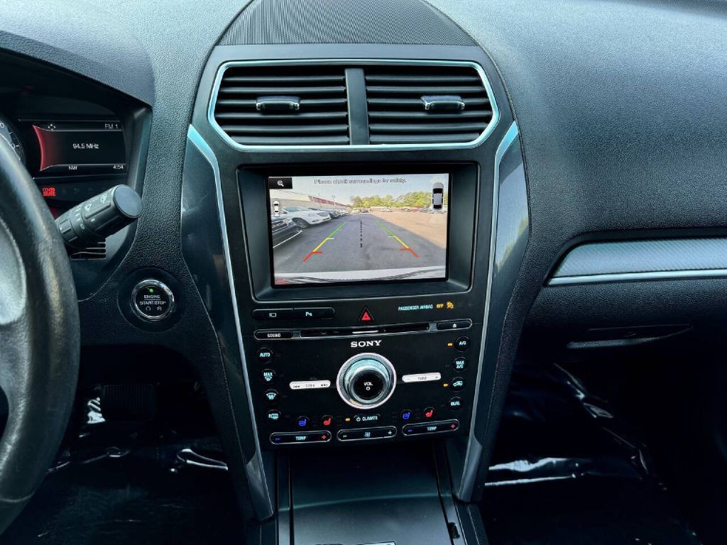 2016 Ford Explorer Image 27