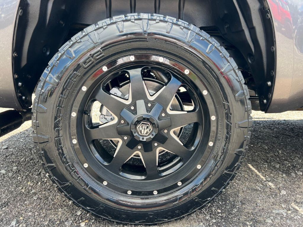 2014 Toyota Tundra Image 19