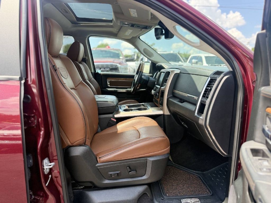 2017 RAM 1500 Image 11