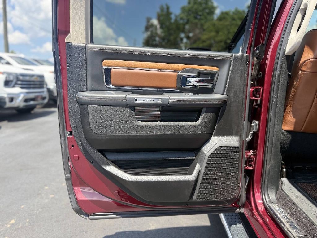 2017 RAM 1500 Image 22