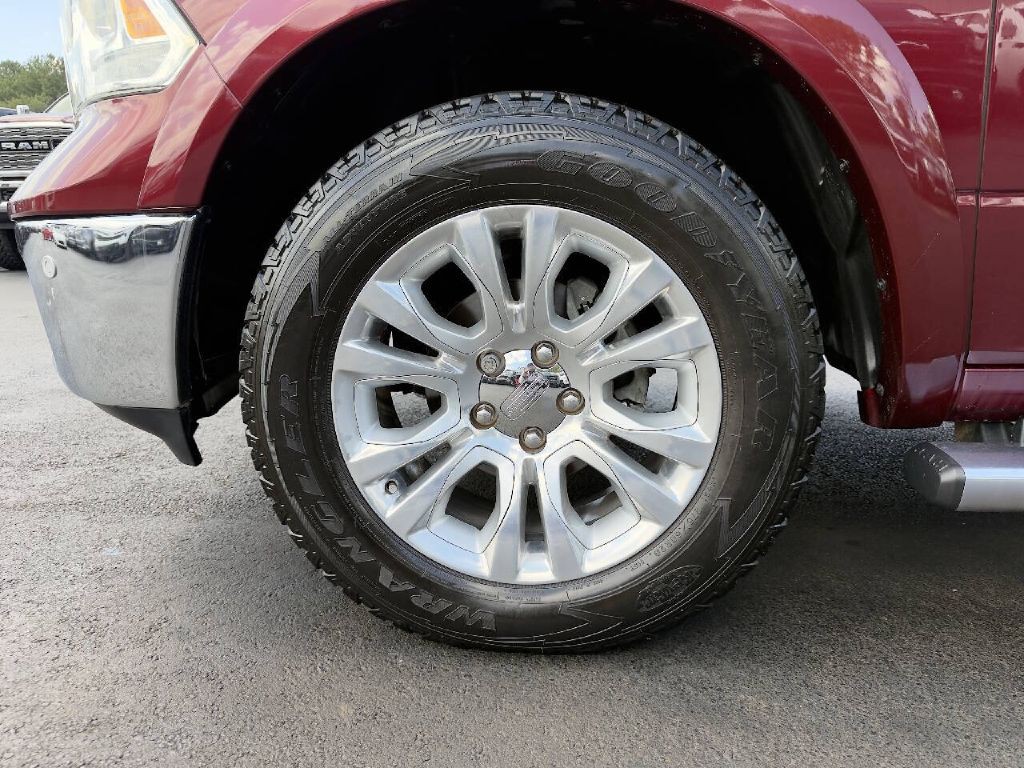 2017 RAM 1500 Image 24
