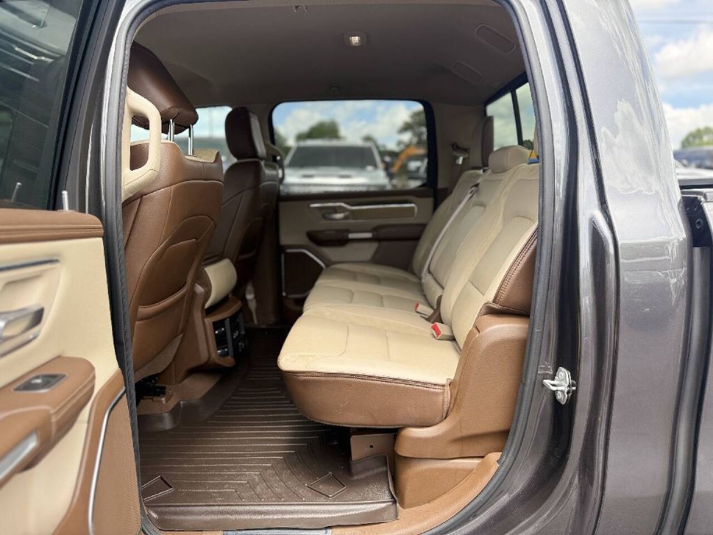 2019 RAM 1500 Image 11