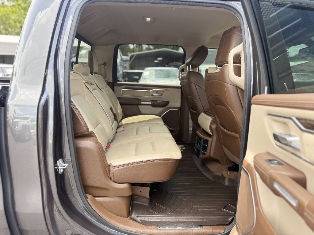 2019 RAM 1500 Image 12