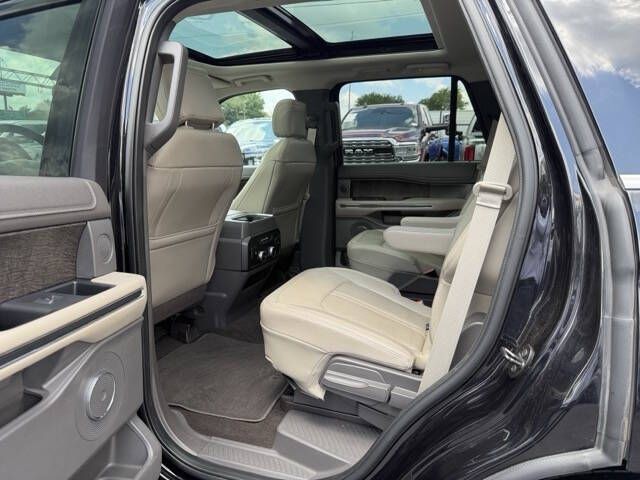 2019 Ford Expedition Image 12
