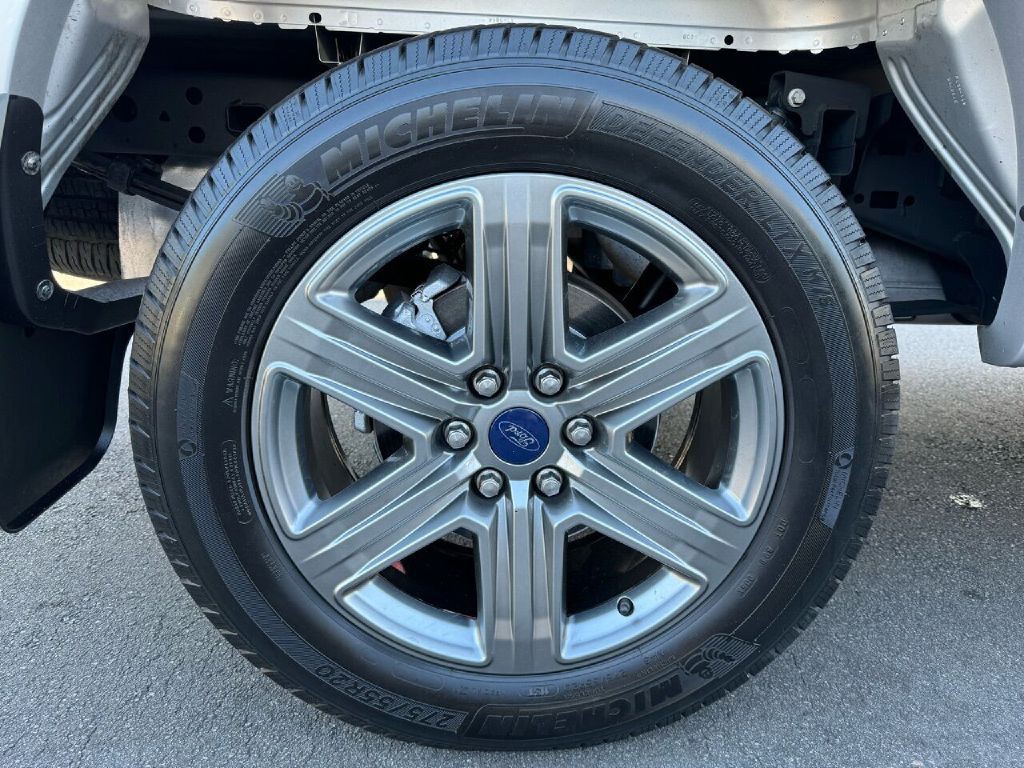 2018 Ford F-150 Image 16