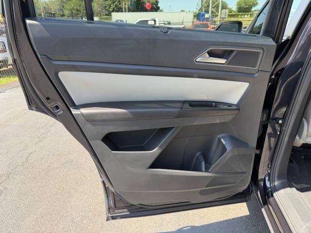2018 Volkswagen Atlas Image 25