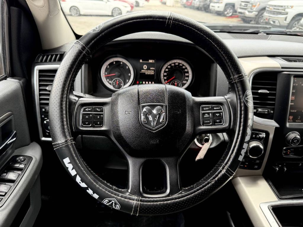 2015 RAM 1500 Image 15