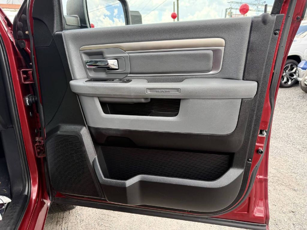2015 RAM 1500 Image 19