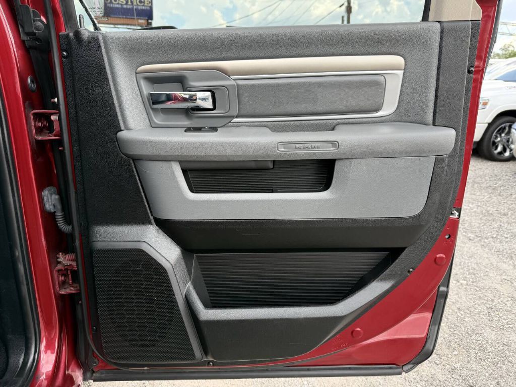 2015 RAM 1500 Image 21