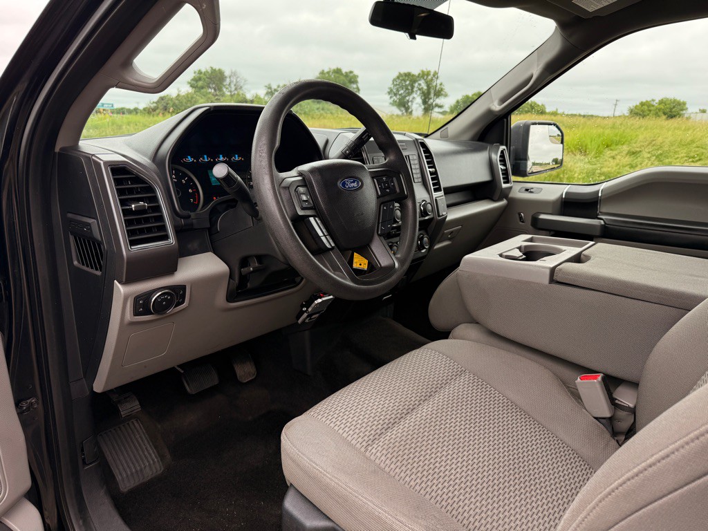 2017 Ford F-150 Image 9
