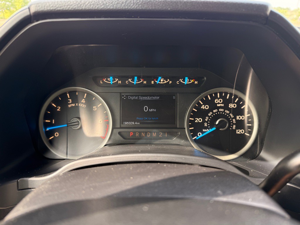 2017 Ford F-150 Image 24