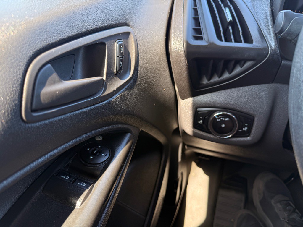 2016 Ford Transit Connect Image 24