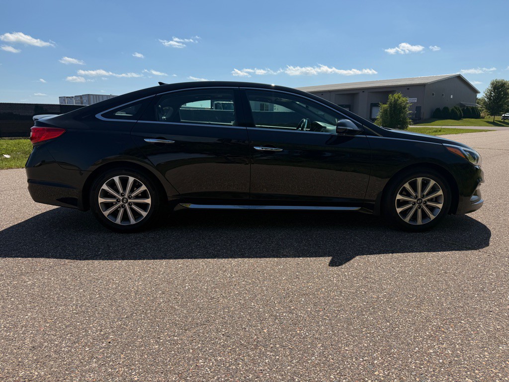 2016 Hyundai Sonata Image 4