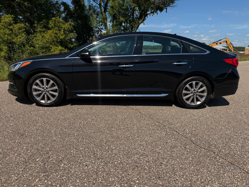 2016 Hyundai Sonata Image 8