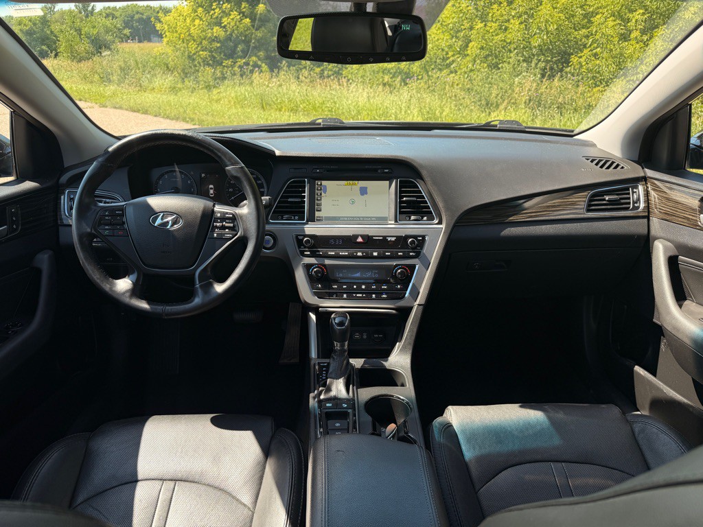 2016 Hyundai Sonata Image 20