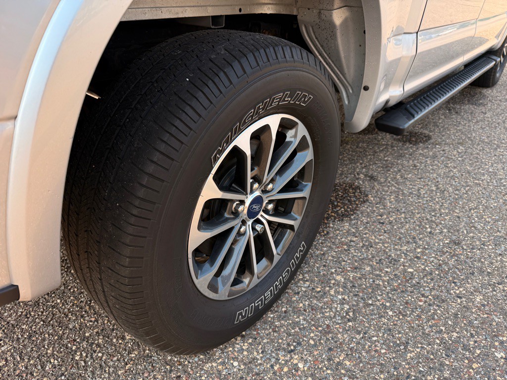 2016 Ford F-150 Image 32