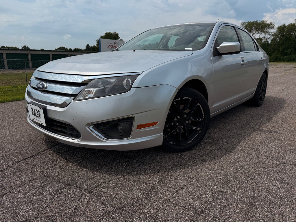 2012 Ford Fusion Image 1