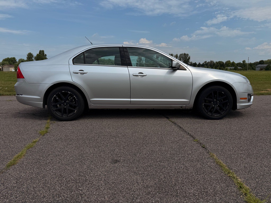 2012 Ford Fusion Image 4