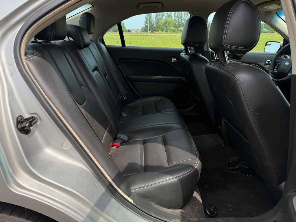 2012 Ford Fusion Image 14