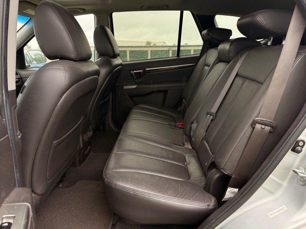 2010 Hyundai Santa Fe Image 13