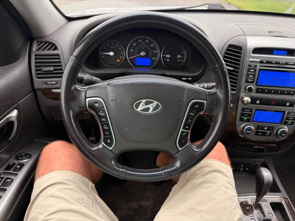 2010 Hyundai Santa Fe Image 23
