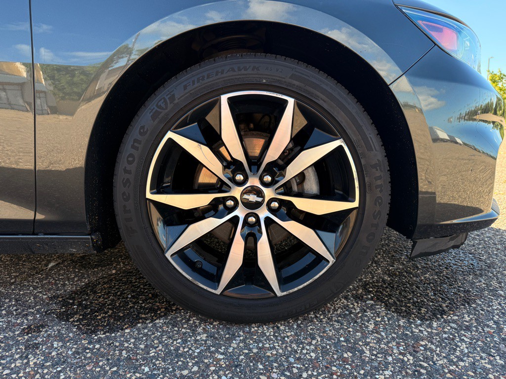 2017 Chevrolet Malibu Image 27