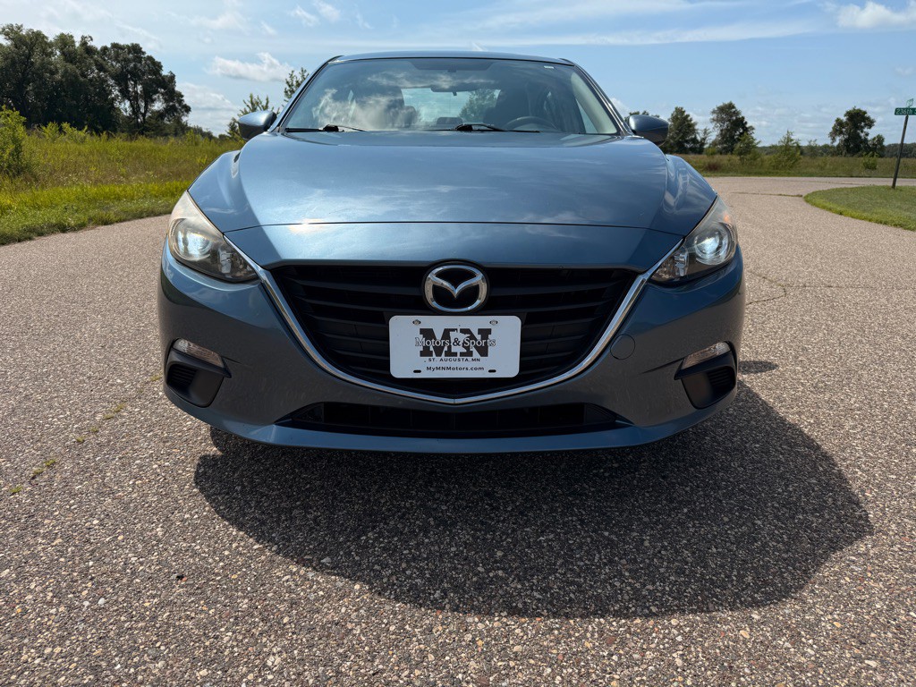 2016 Mazda Mazda3 Image 2