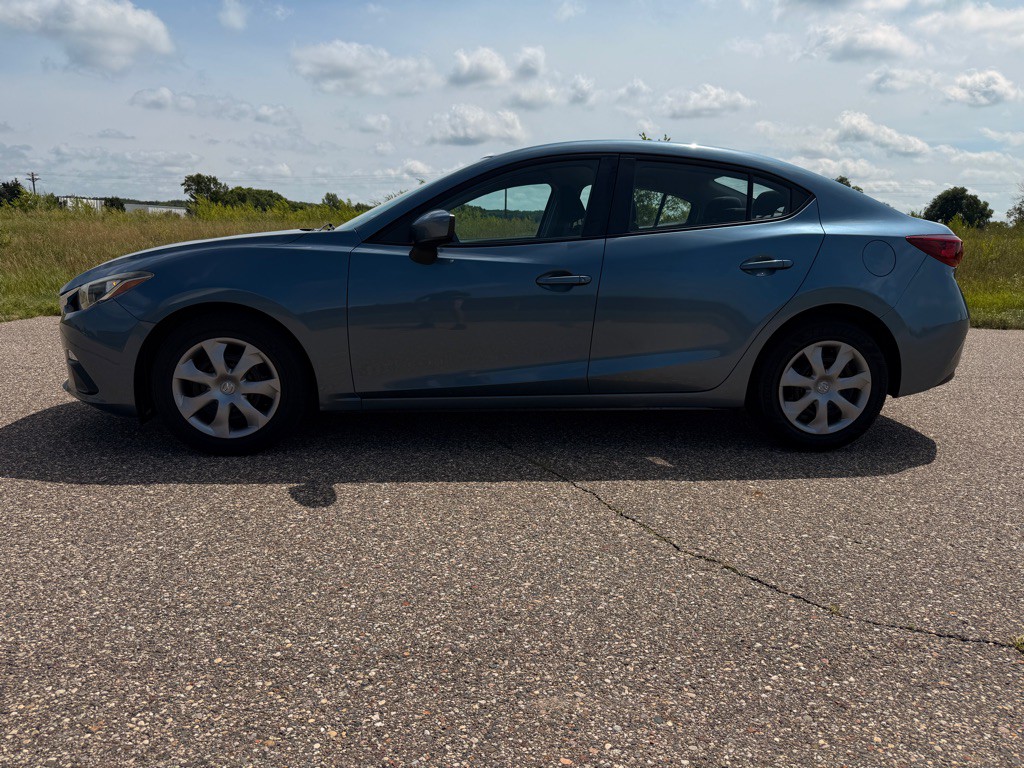 2016 Mazda Mazda3 Image 8