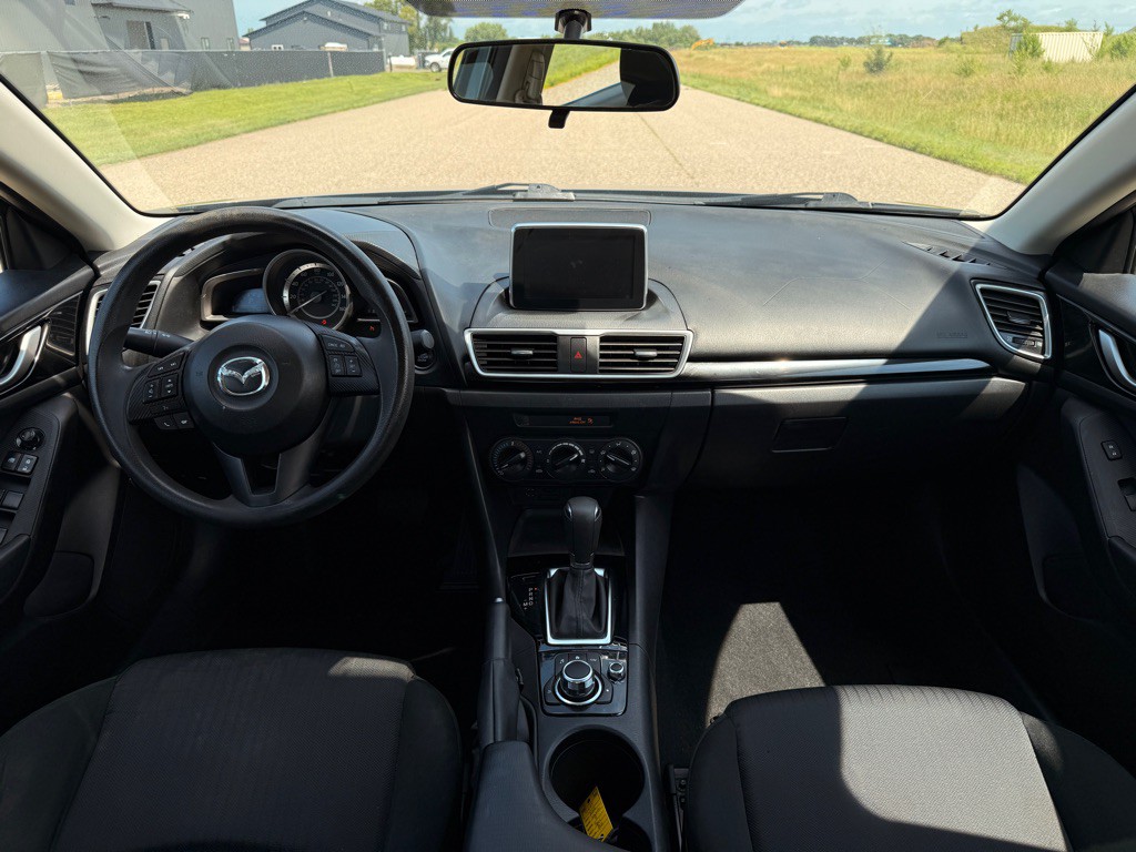 2016 Mazda Mazda3 Image 18