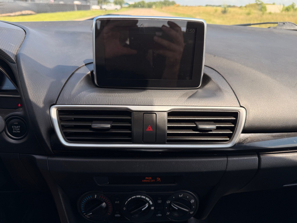 2016 Mazda Mazda3 Image 20
