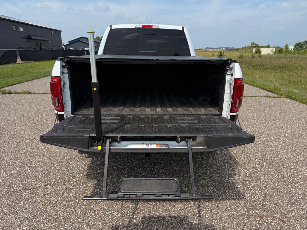 2016 Ford F-150 Image 16
