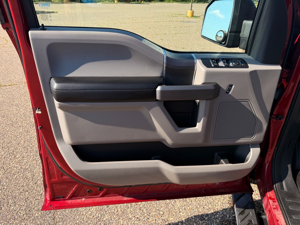 2016 Ford F-150 Image 12