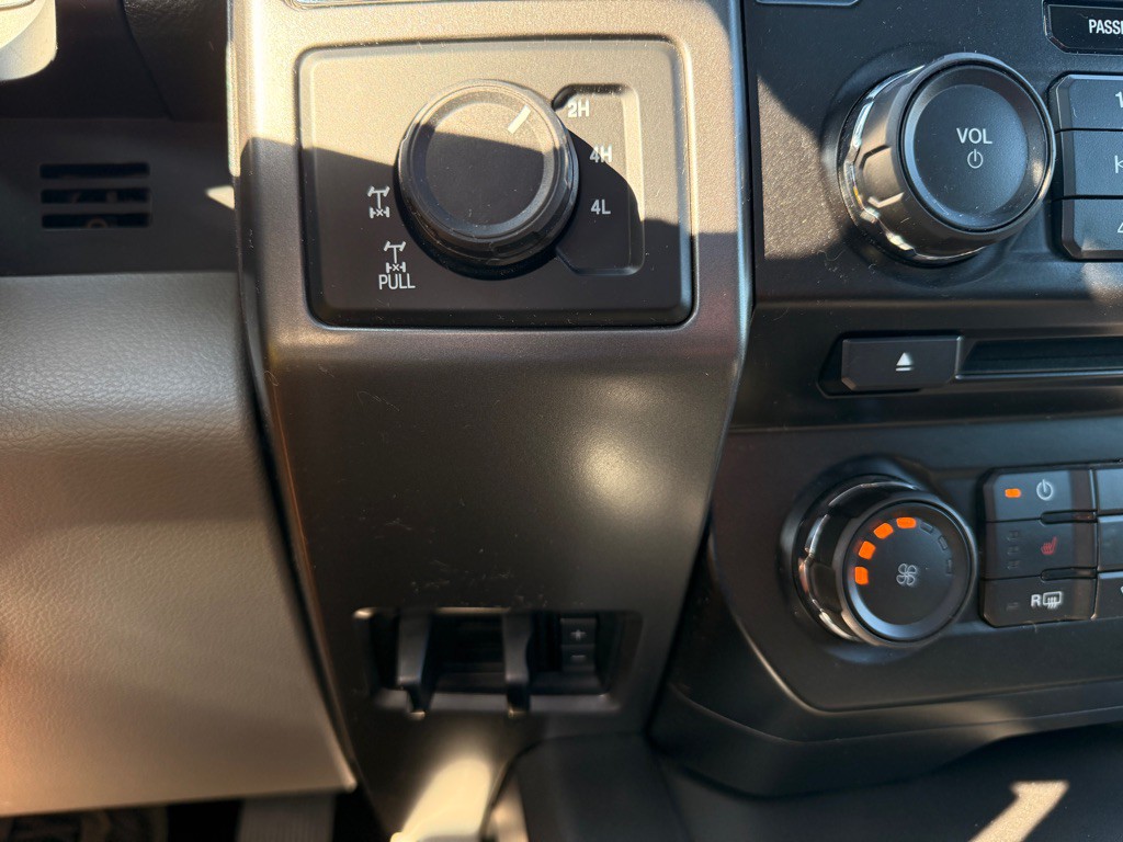 2016 Ford F-150 Image 26