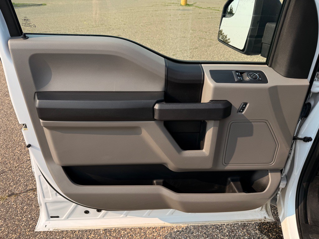 2016 Ford F-150 Image 11