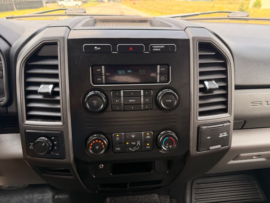 2018 Ford F-350 Image 20