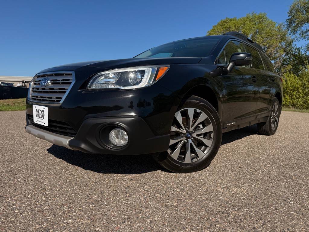 2017 Subaru Outback Image 1