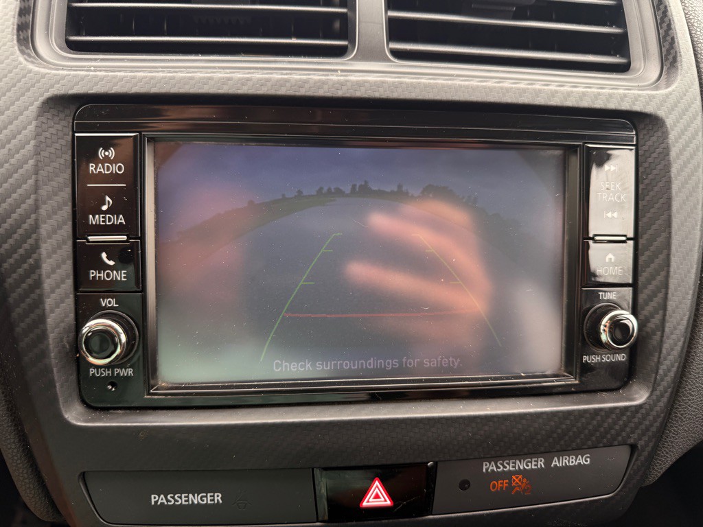 2019 Mitsubishi Outlander Image 21