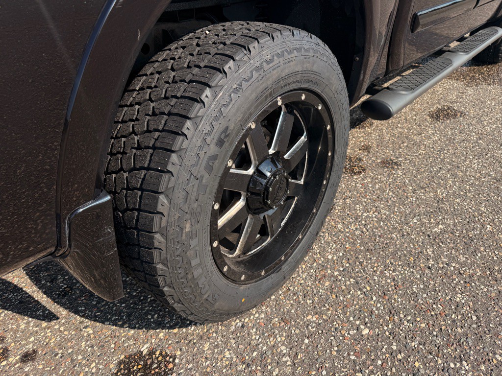 2011 Nissan Titan Image 29